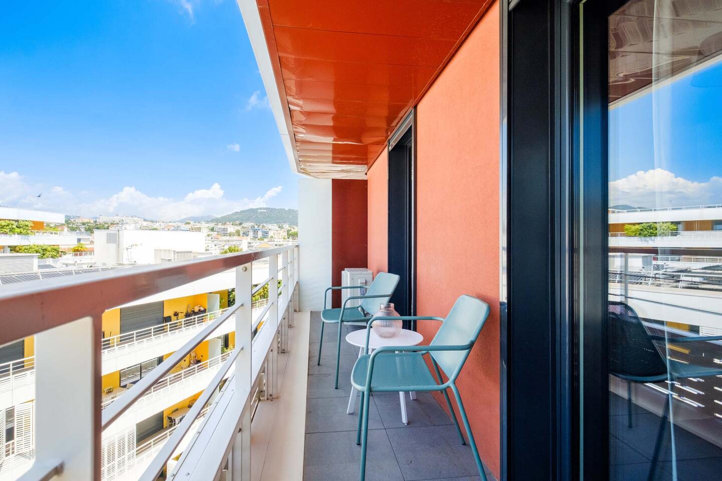 CPA Nice- La Jetee Promenade et le Mont Boron FRANCE (1042983